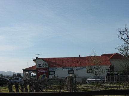 Oakville grocery lunch place
